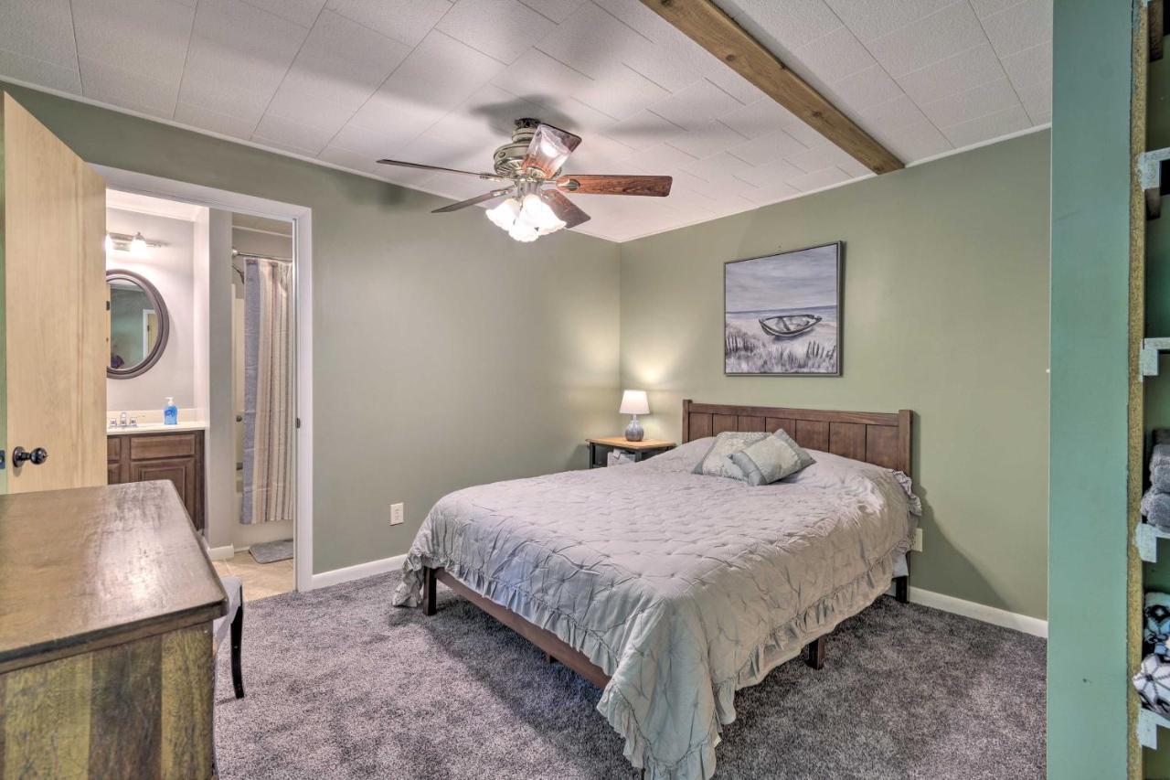 Peaceful Finger Lakes Apartment With Patio! Ovid Ngoại thất bức ảnh