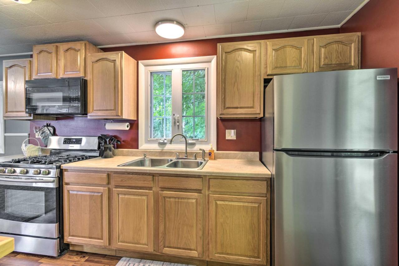 Peaceful Finger Lakes Apartment With Patio! Ovid Ngoại thất bức ảnh