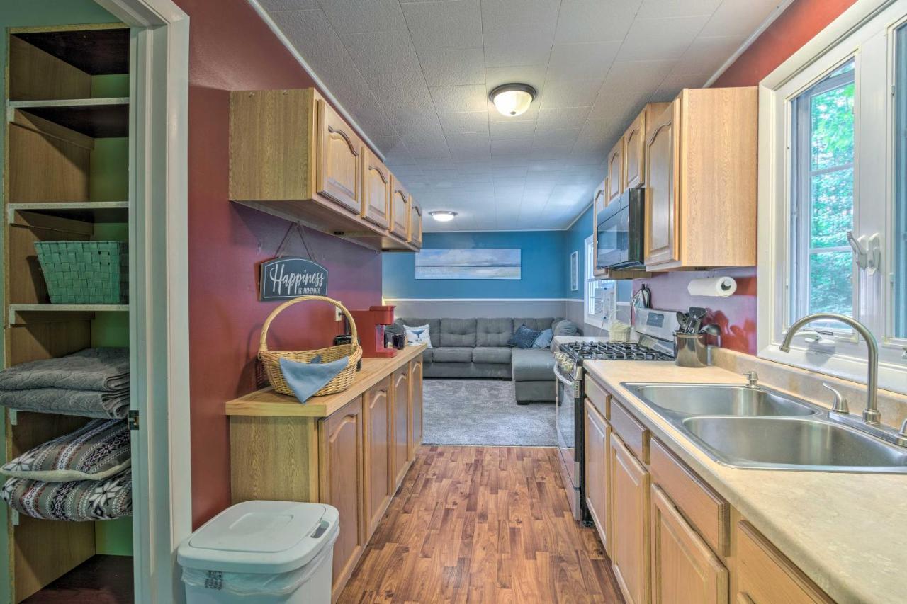 Peaceful Finger Lakes Apartment With Patio! Ovid Ngoại thất bức ảnh